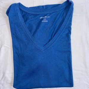 NWOT Eddie Bauer blue v-neck